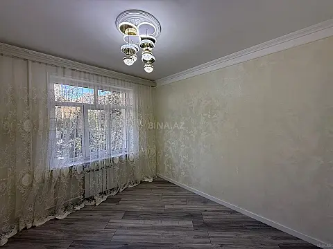 Satılır 4 otaqlı mənzil 100 m²