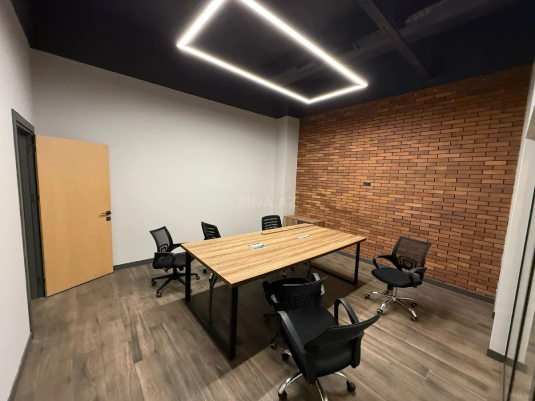 Kirayə verilir 8 otaqlı ofis 350 m²