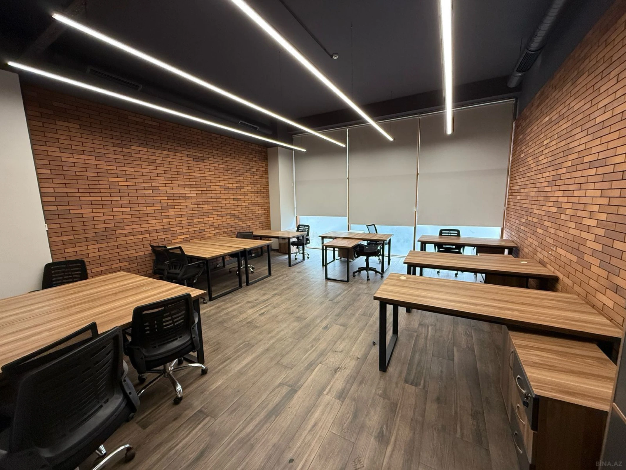 Kirayə verilir 8 otaqlı ofis 350 m²