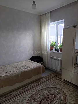 Satılır 8 otaqlı həyət evi 180 m²