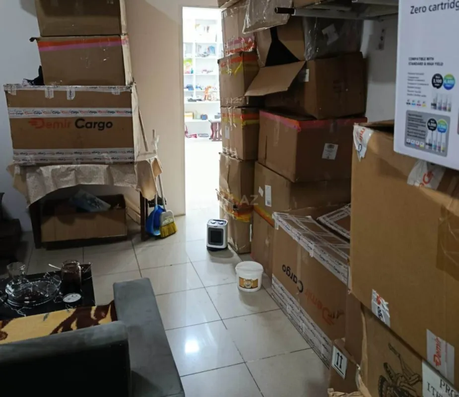 Satılır obyekt 140 m²