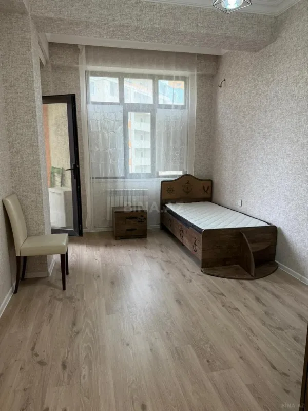 Kirayə verilir 3 otaqlı mənzil 100 m²