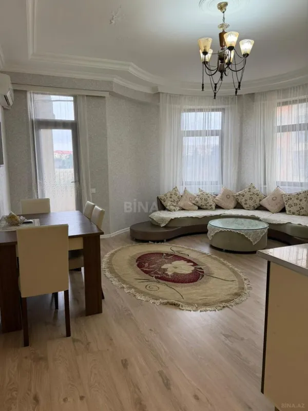 Kirayə verilir 3 otaqlı mənzil 100 m²