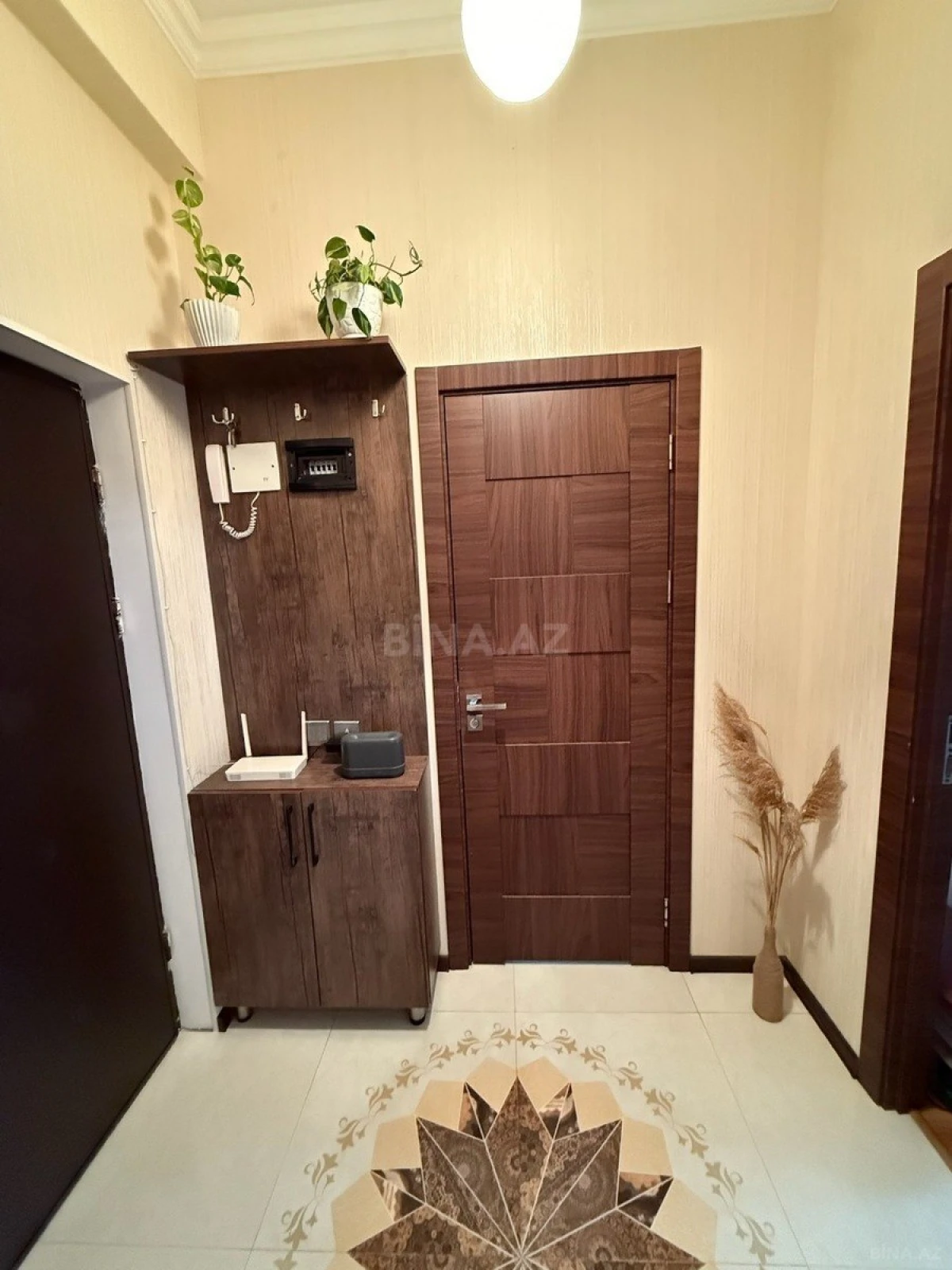 Satılır 2 otaqlı mənzil 49 m²