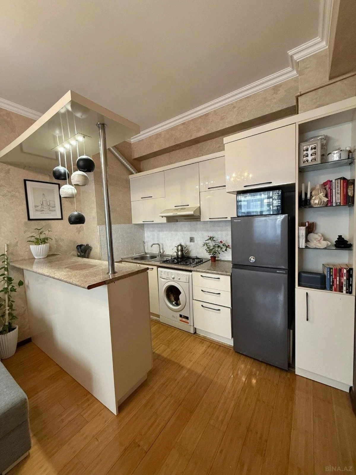 Satılır 2 otaqlı mənzil 49 m²