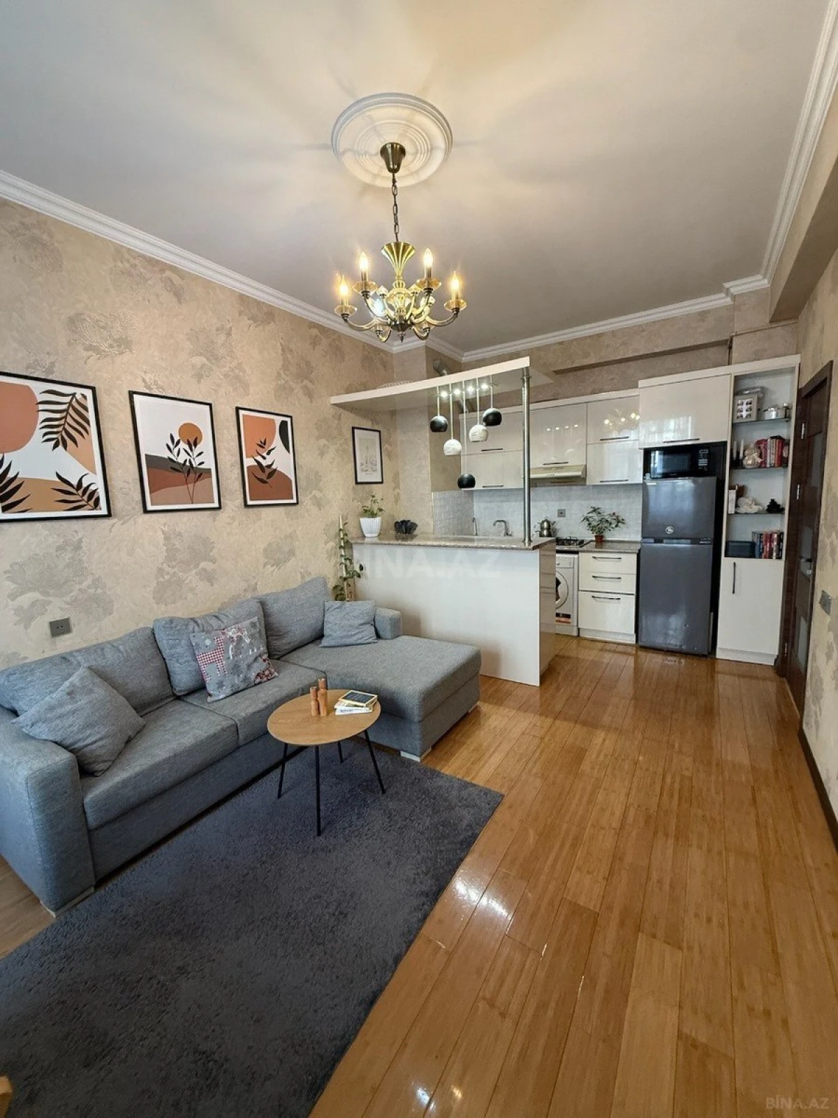 Satılır 2 otaqlı mənzil 49 m²