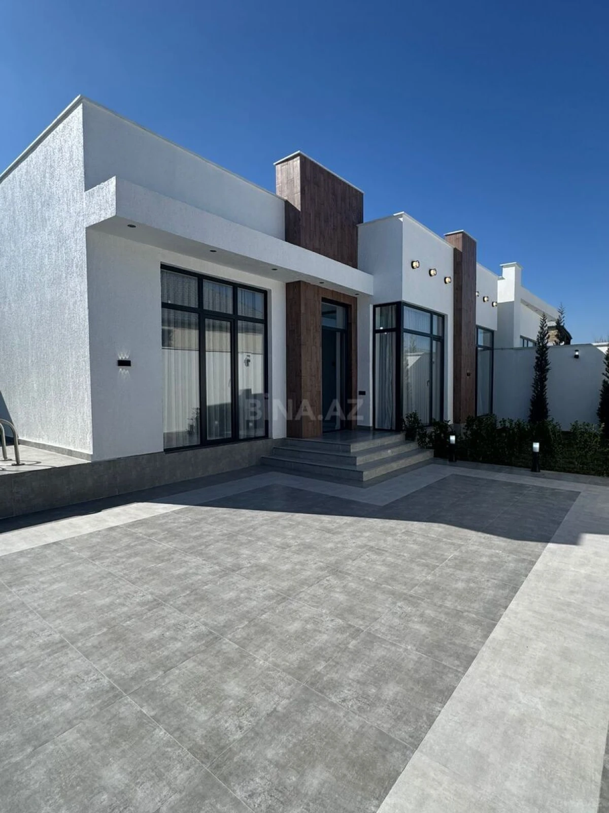 Satılır 4 otaqlı həyət evi 140 m²