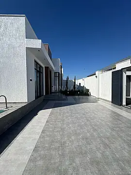 Satılır 4 otaqlı həyət evi 140 m²