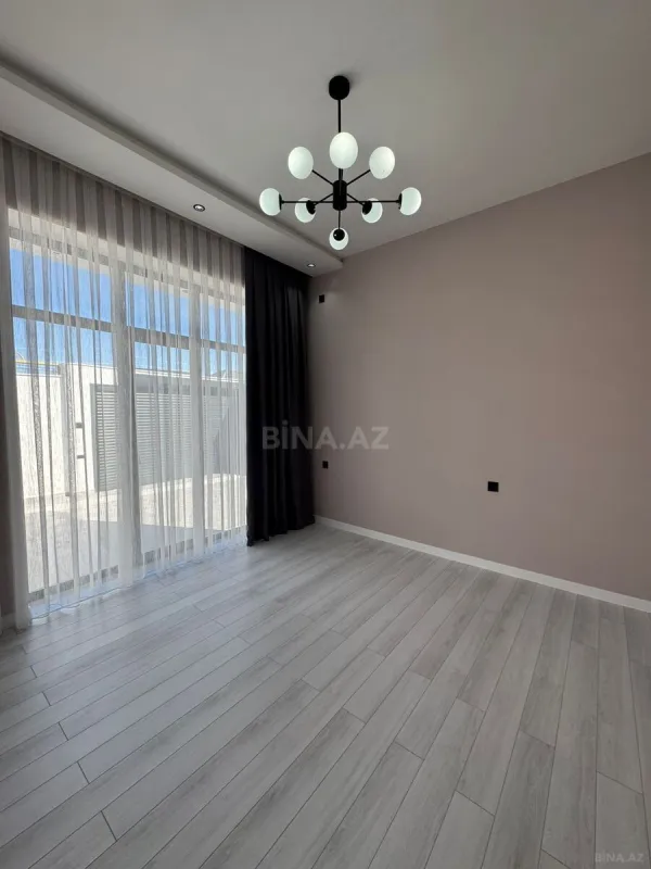 Satılır 4 otaqlı həyət evi 140 m²