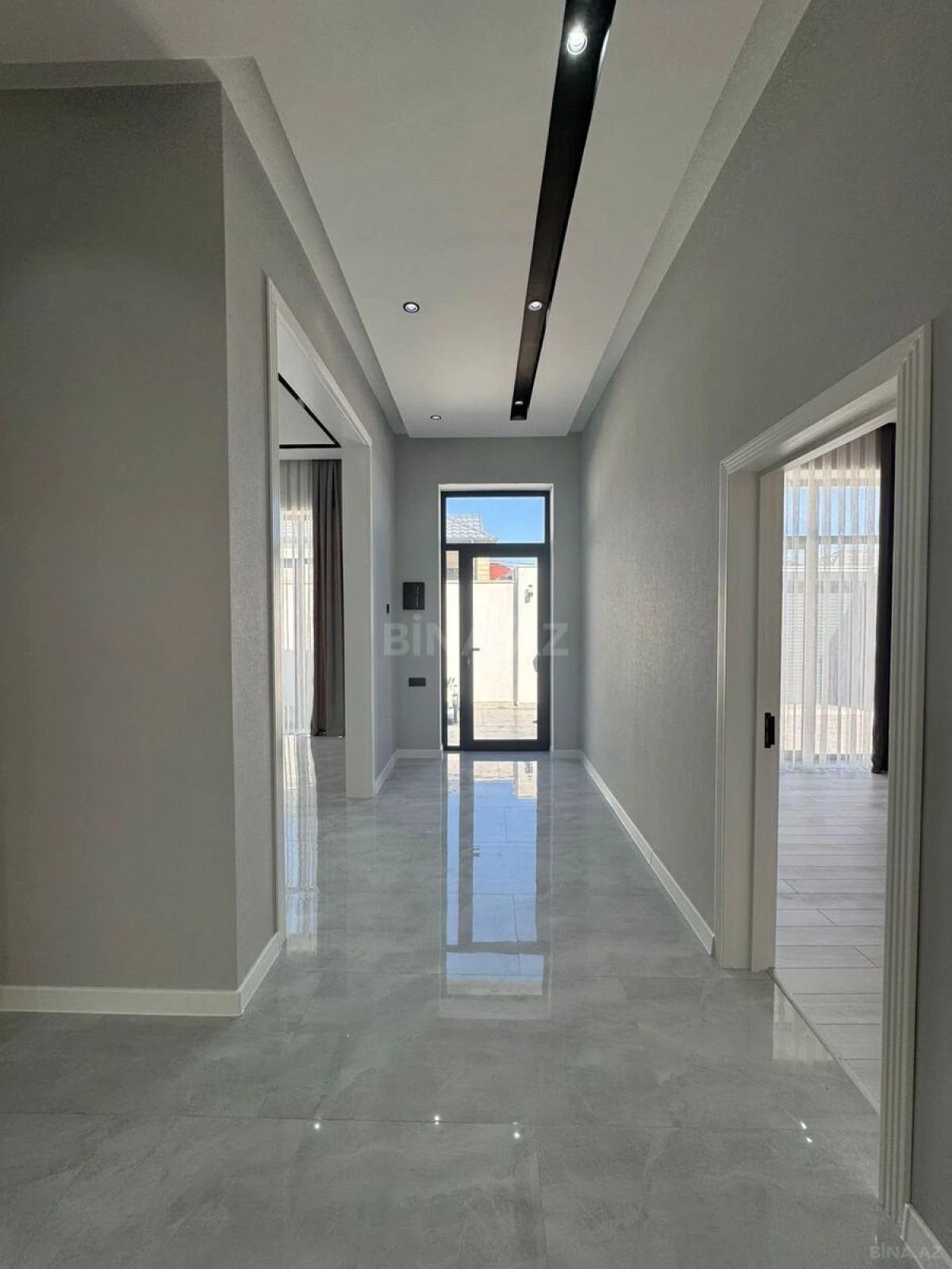Satılır 4 otaqlı həyət evi 140 m²
