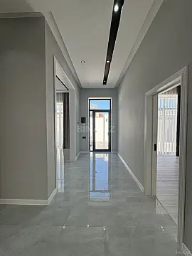 Satılır 4 otaqlı həyət evi 140 m²
