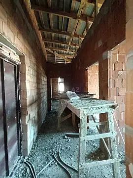 Satılır 2 otaqlı mənzil 72 m²