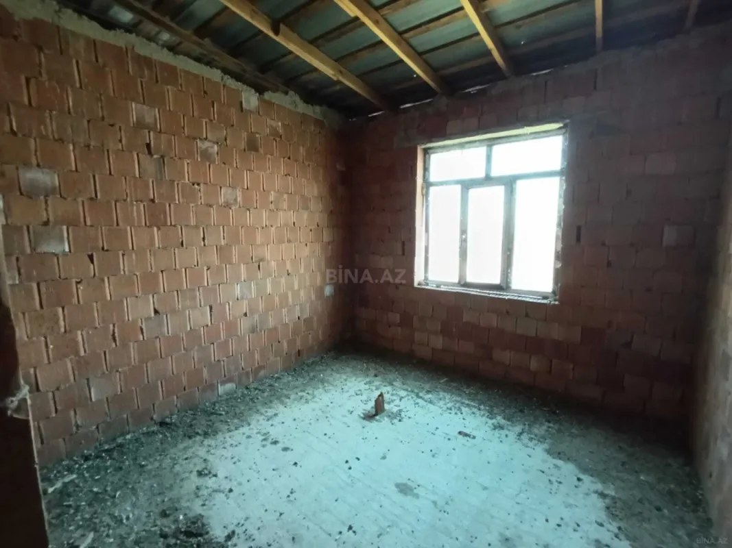 Satılır 2 otaqlı mənzil 72 m²