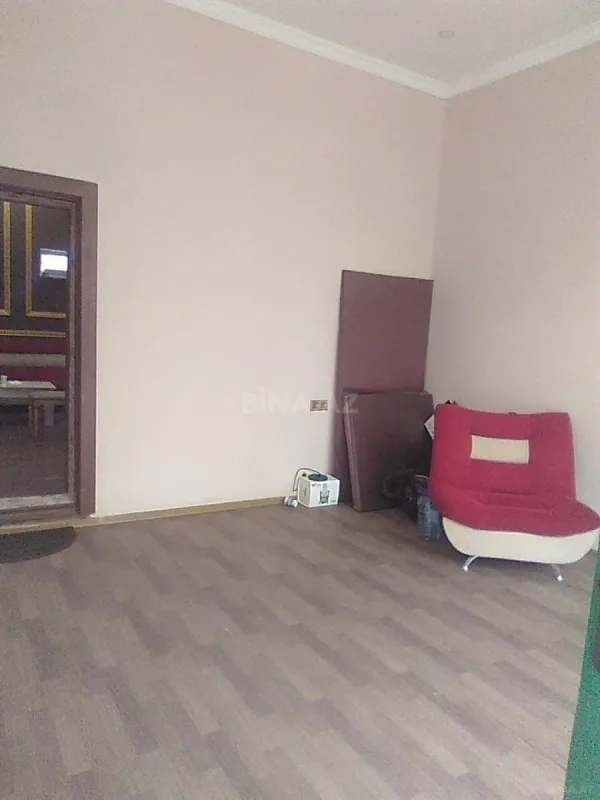 Kirayə verilir obyekt 100 m²