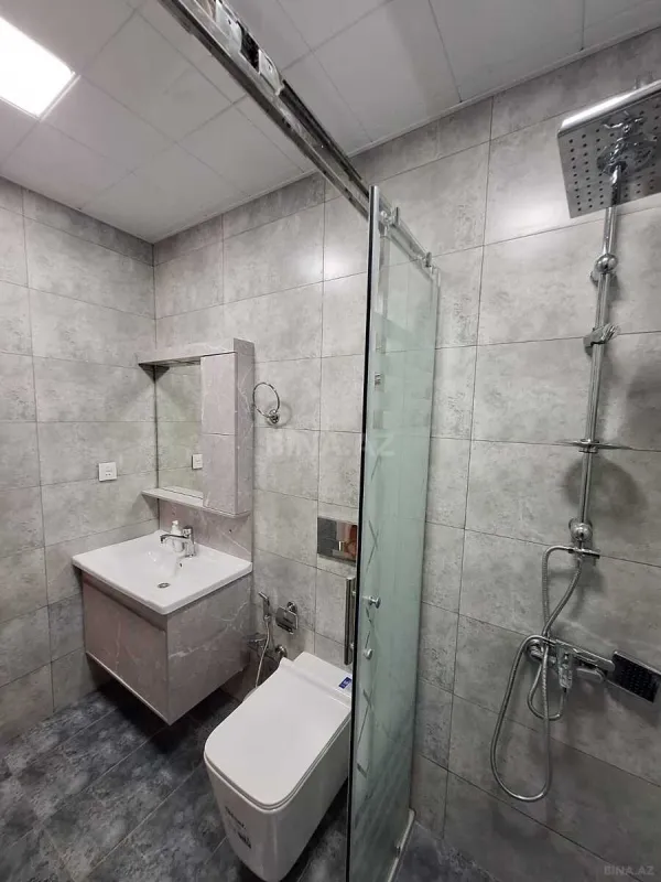 Kirayə verilir 3 otaqlı mənzil 110 m²