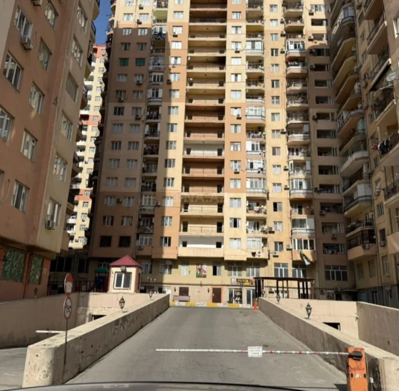 Satılır 3 otaqlı mənzil 80 m²