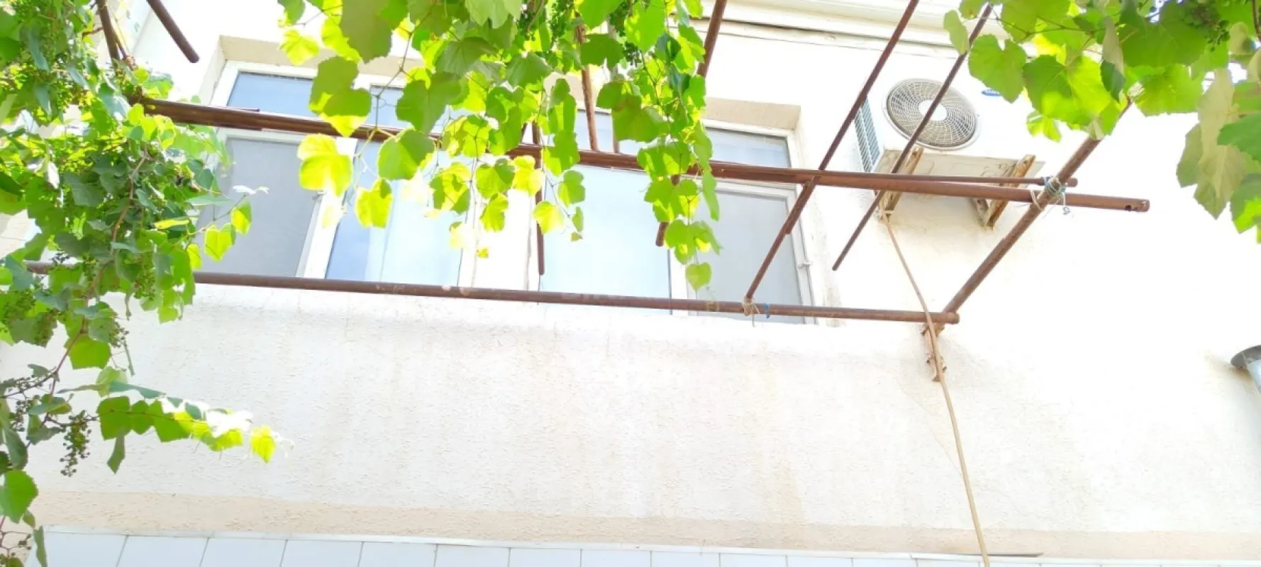 Satılır 4 otaqlı həyət evi 170 m²