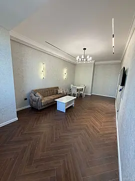 Kirayə verilir 2 otaqlı mənzil 68 m² — Bakı 2 otaq 68.00 m²