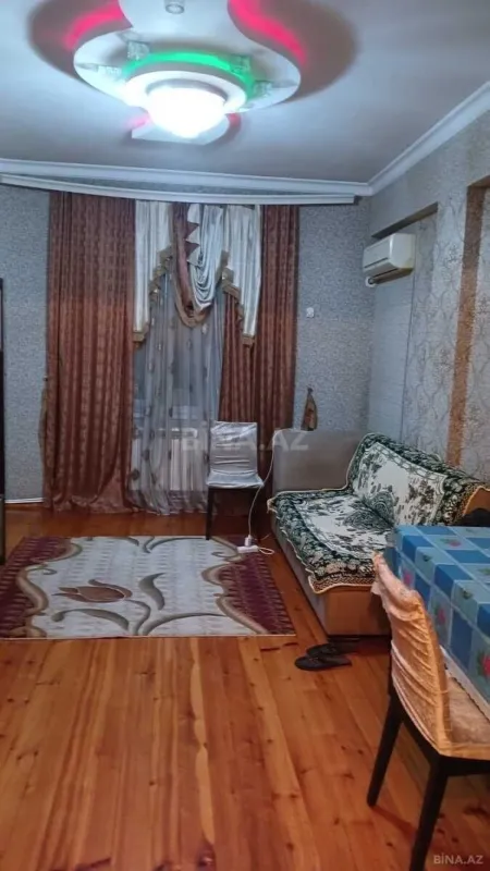 Satılır 3 otaqlı mənzil 60 m²