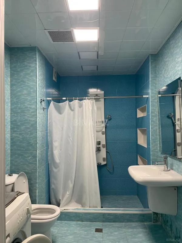 Kirayə verilir 2 otaqlı mənzil 70 m²