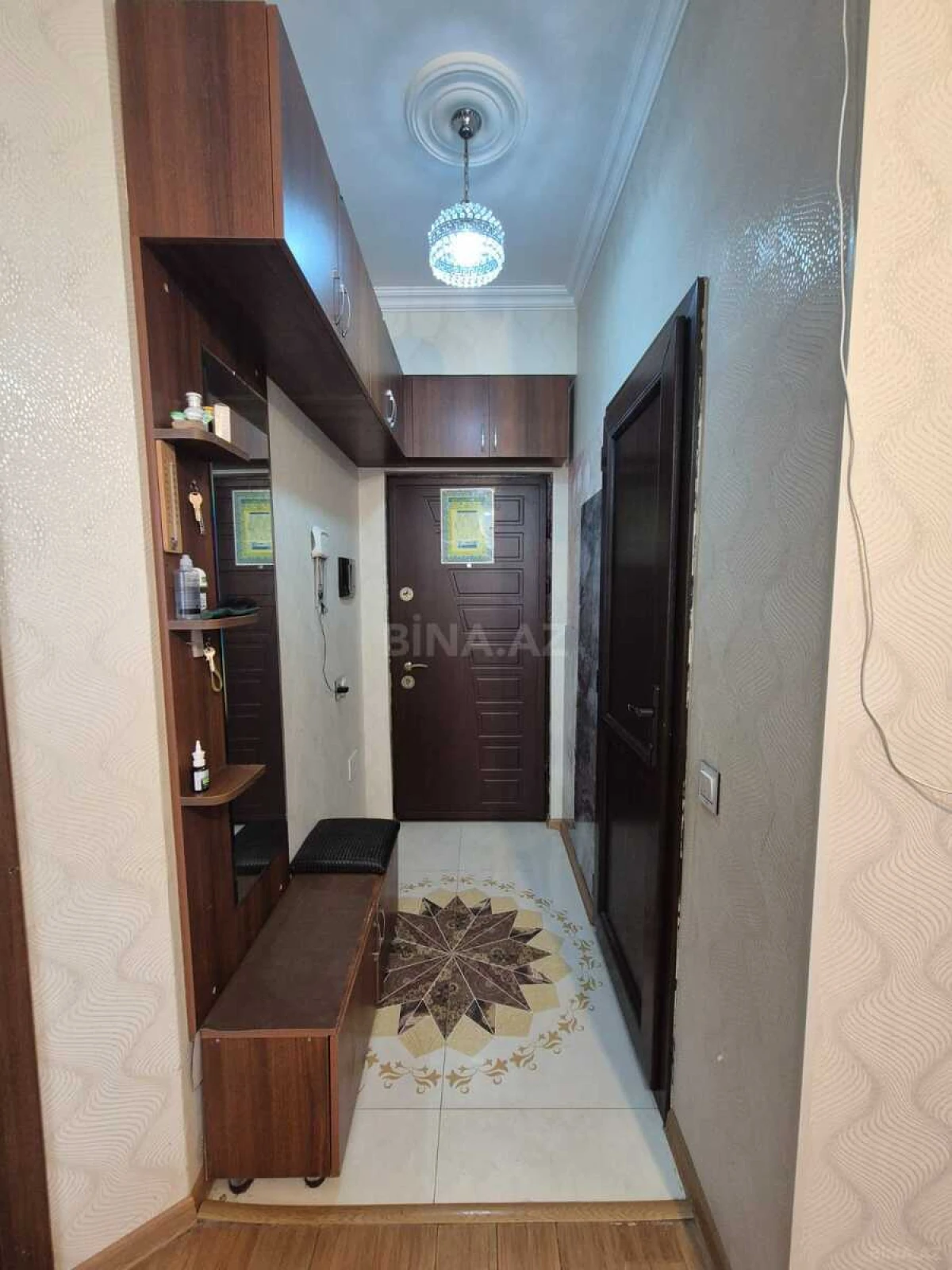 Satılır 2 otaqlı mənzil 43 m²