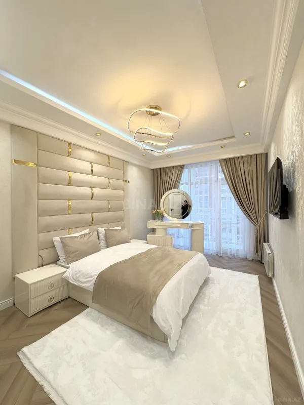 Satılır 3 otaqlı mənzil 100 m²