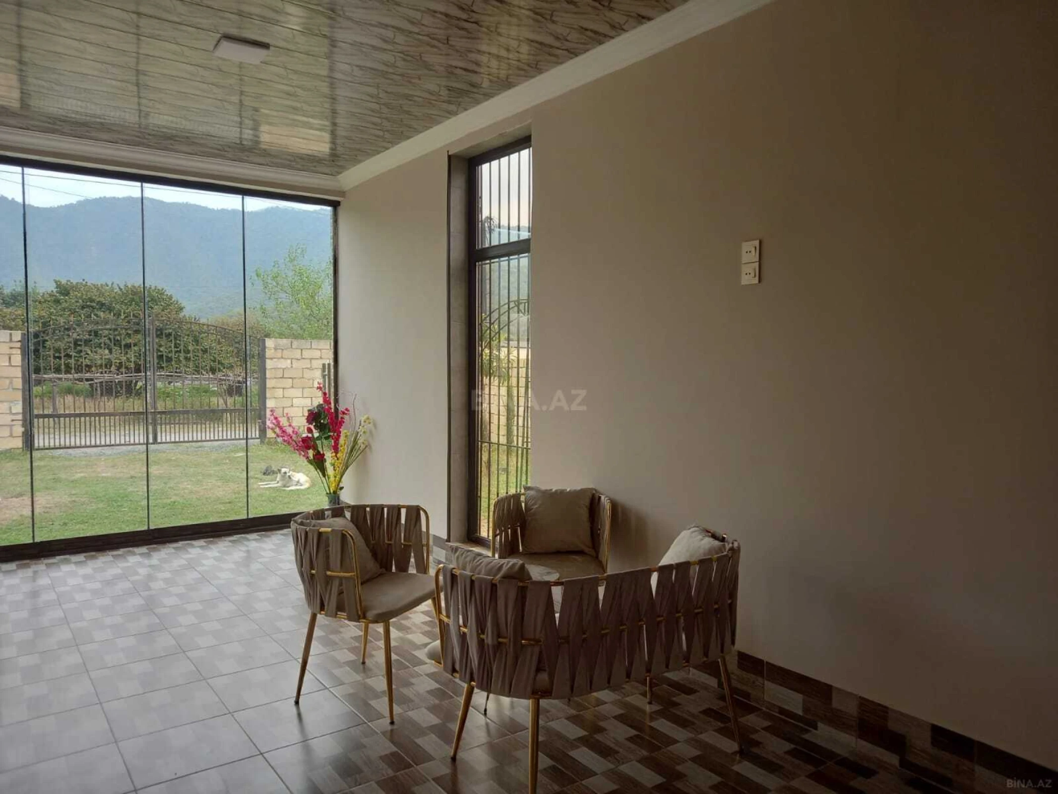 Satılır 2 otaqlı həyət evi 90 m²