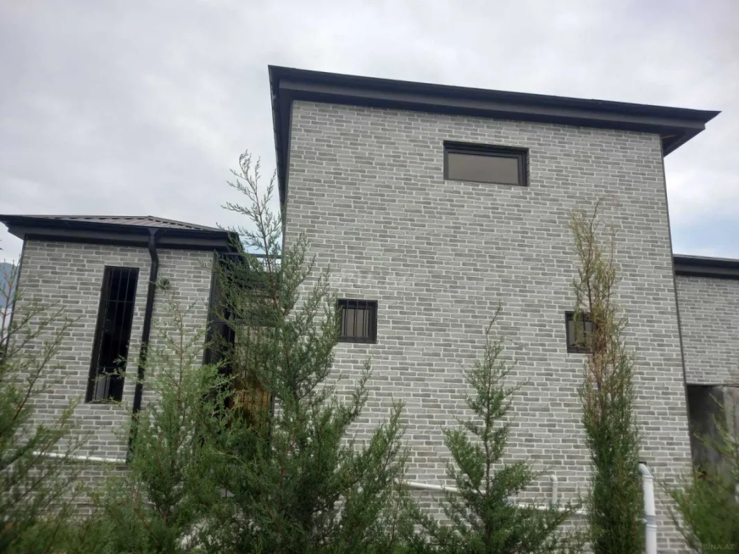 Satılır 2 otaqlı həyət evi 90 m²