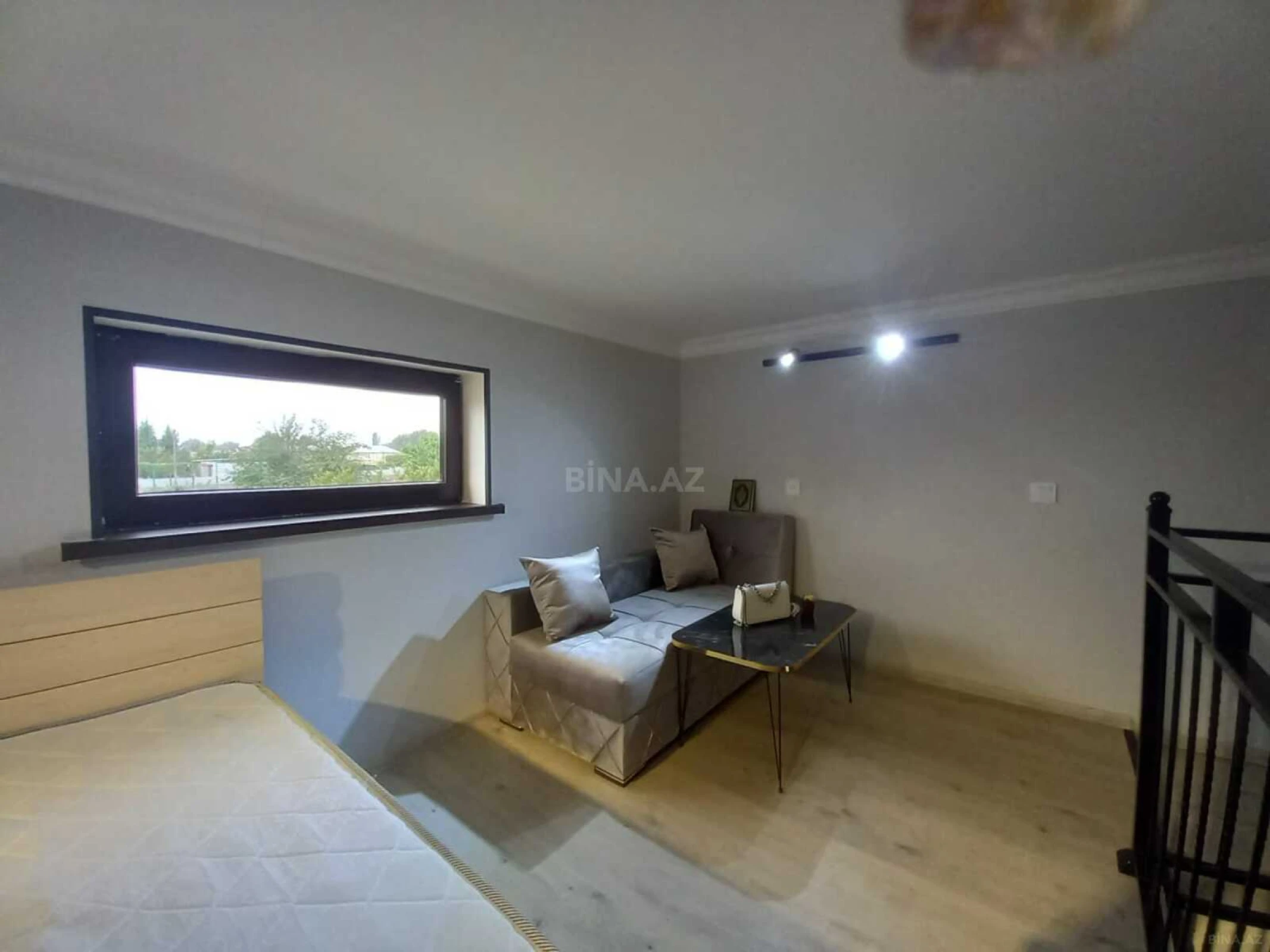 Satılır 2 otaqlı həyət evi 90 m²