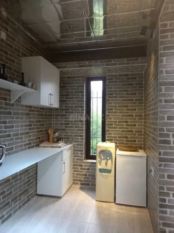 Satılır 2 otaqlı həyət evi 90 m²