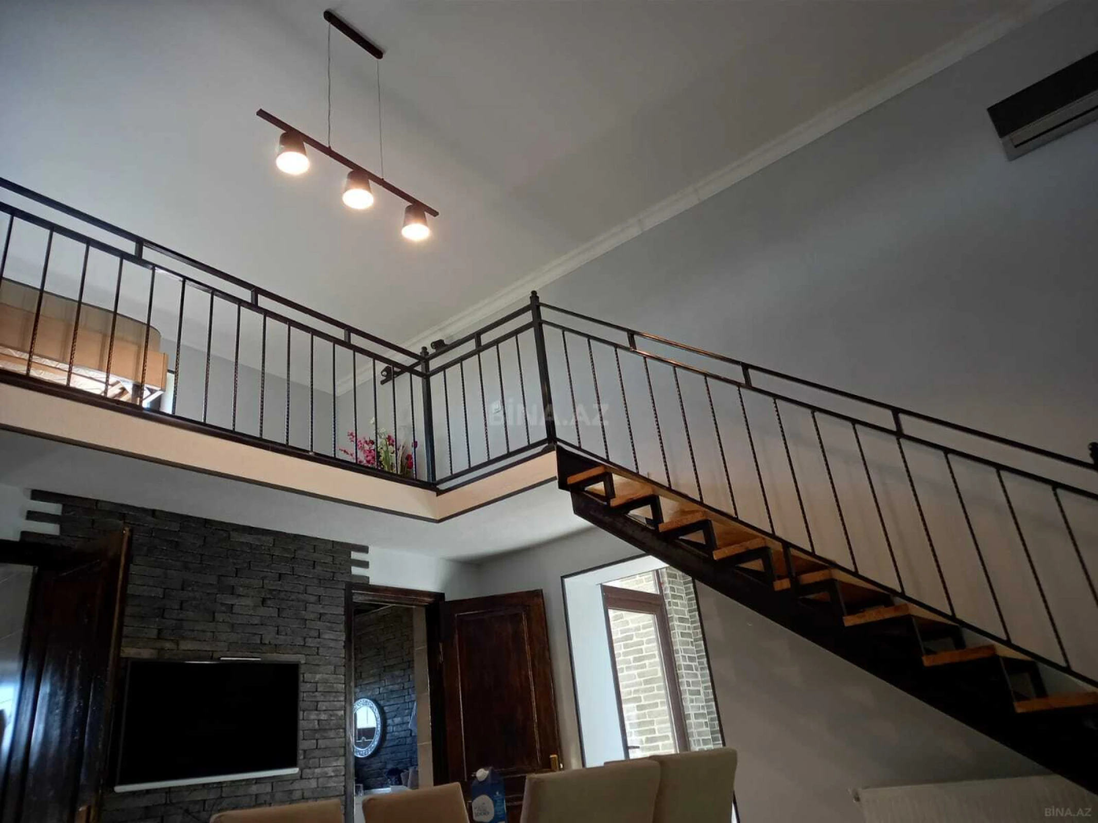 Satılır 2 otaqlı həyət evi 90 m²