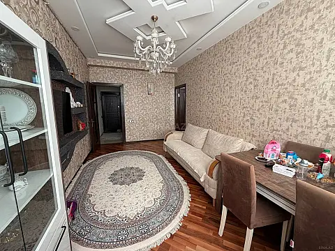 Satılır 2 otaqlı mənzil 50 m²