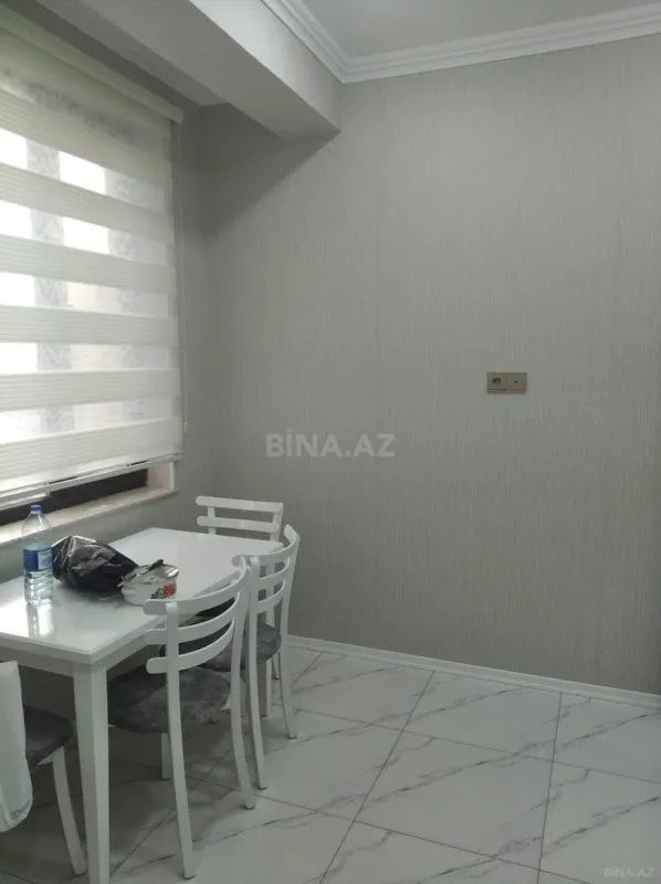 Kirayə verilir 2 otaqlı mənzil 85 m²