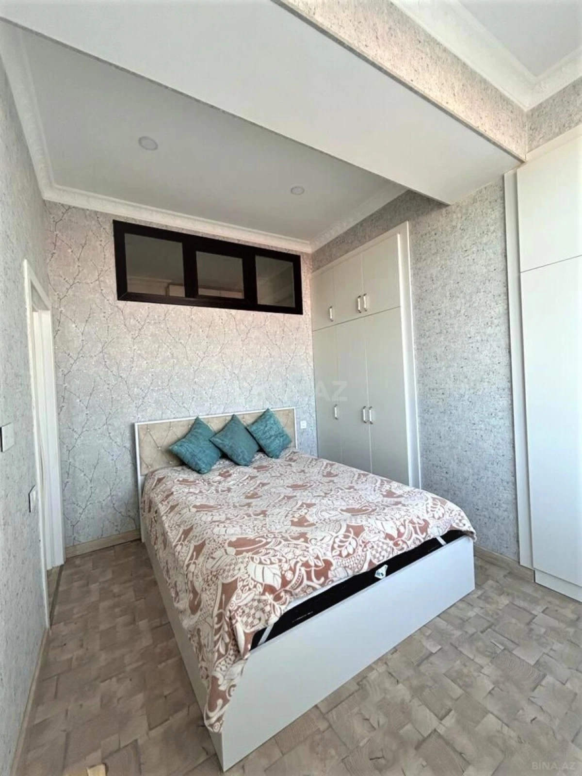 Kirayə verilir 3 otaqlı mənzil 75 m²