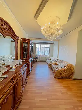 Satılır 2 otaqlı mənzil 90 m² — Bakı, İnşaatçılar 2 otaq 90.00 m²