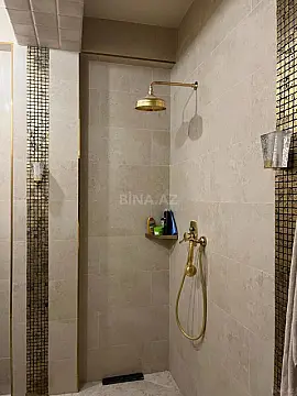 Satılır 4 otaqlı mənzil 150 m²