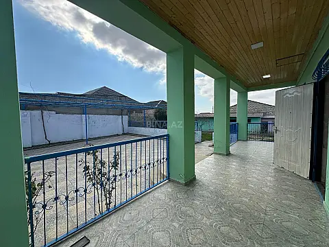 Satılır 3 otaqlı həyət evi 100 m²