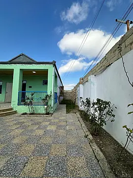 Satılır 3 otaqlı həyət evi 100 m²