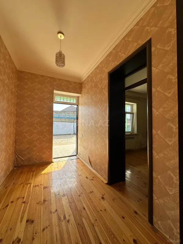 Satılır 3 otaqlı həyət evi 100 m²