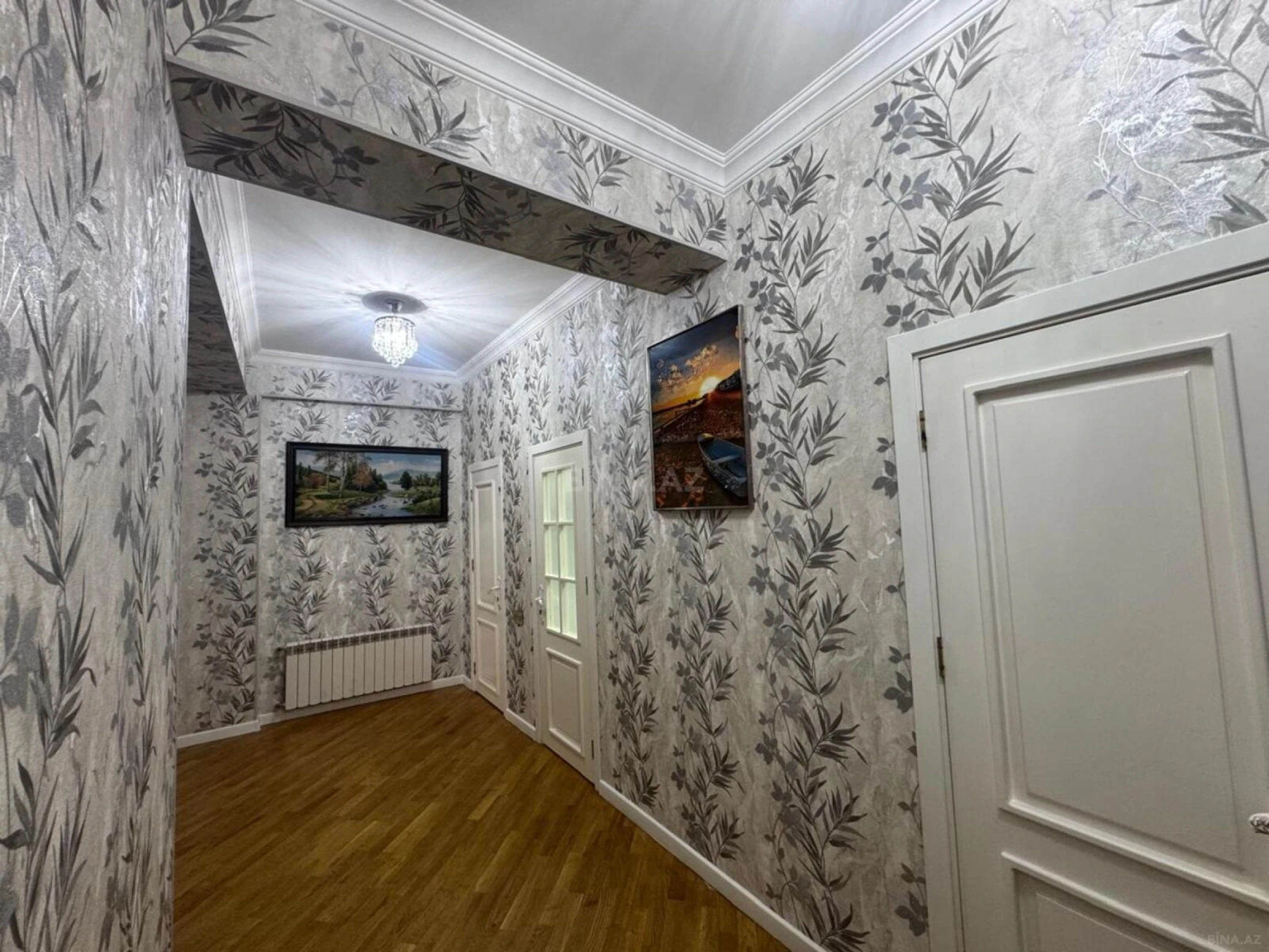 Kirayə verilir 3 otaqlı mənzil 140 m²