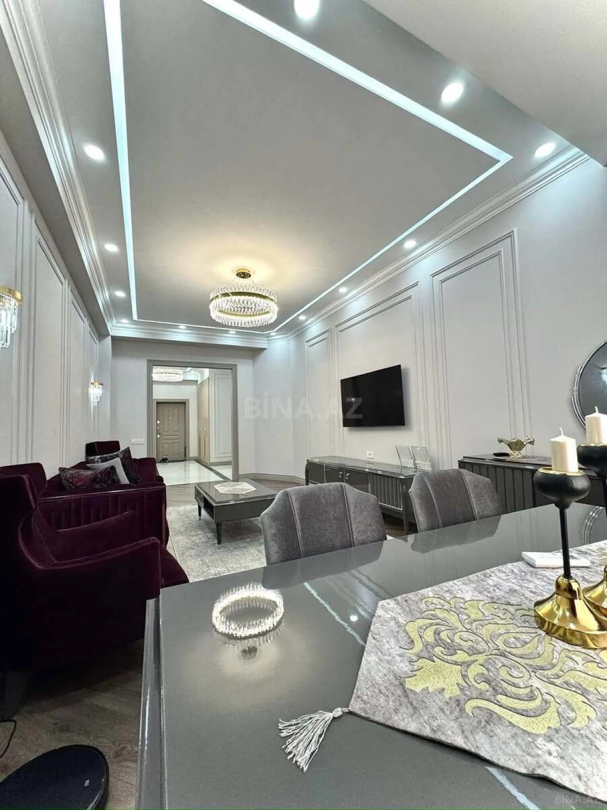 Satılır 3 otaqlı mənzil 136 m²
