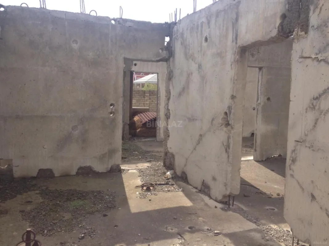 Satılır torpaq sahəsi 12 m²