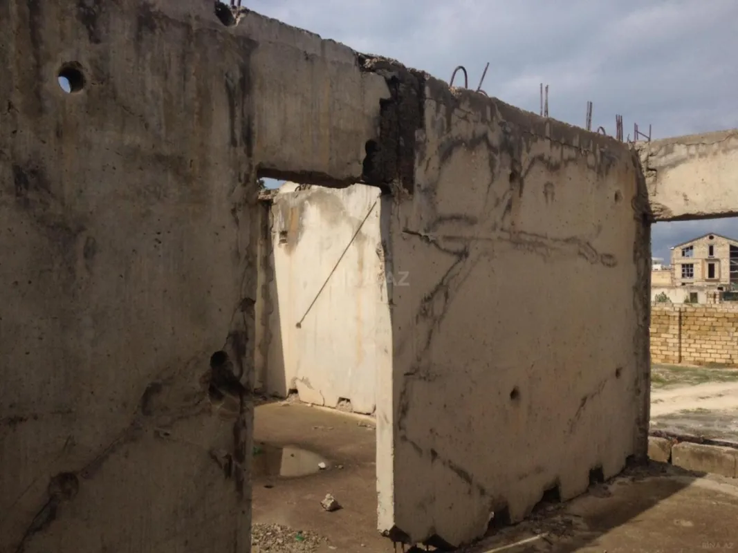 Satılır torpaq sahəsi 12 m²