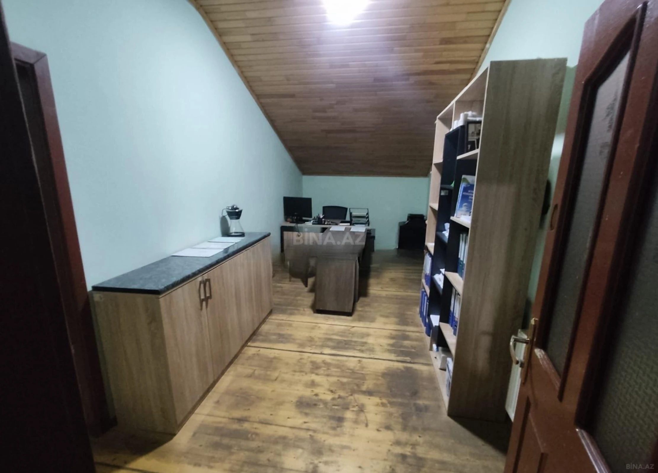 Kirayə verilir 9 otaqlı ofis 240 m²