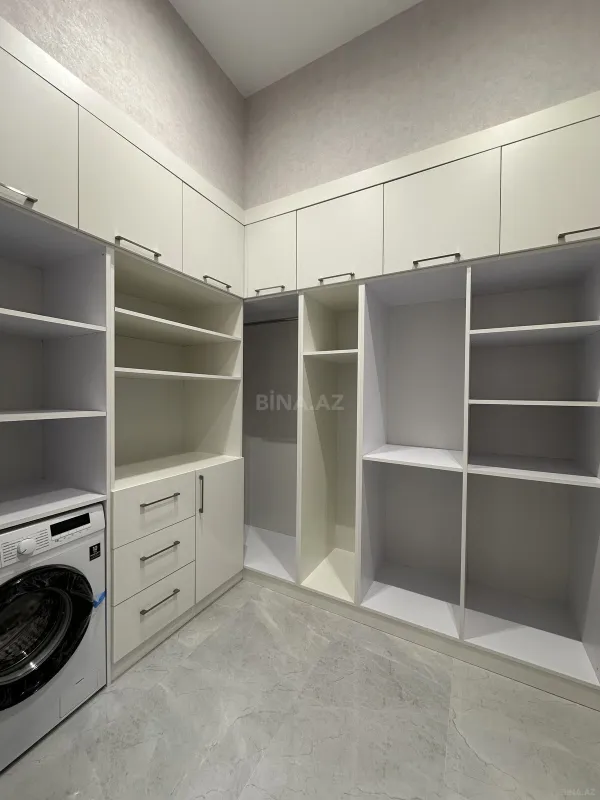 Satılır 5 otaqlı həyət evi 260 m²