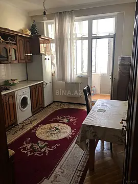 Kirayə verilir 2 otaqlı mənzil 60 m²