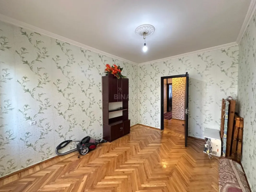 Kirayə verilir 3 otaqlı mənzil 78 m²