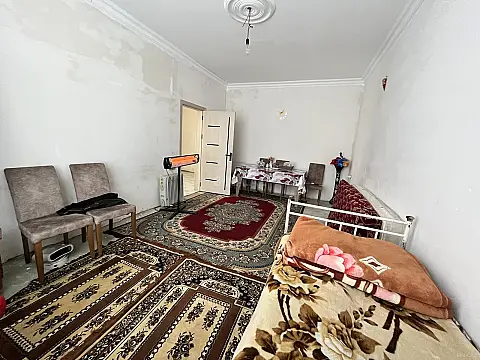 Satılır 6 otaqlı həyət evi 150 m²