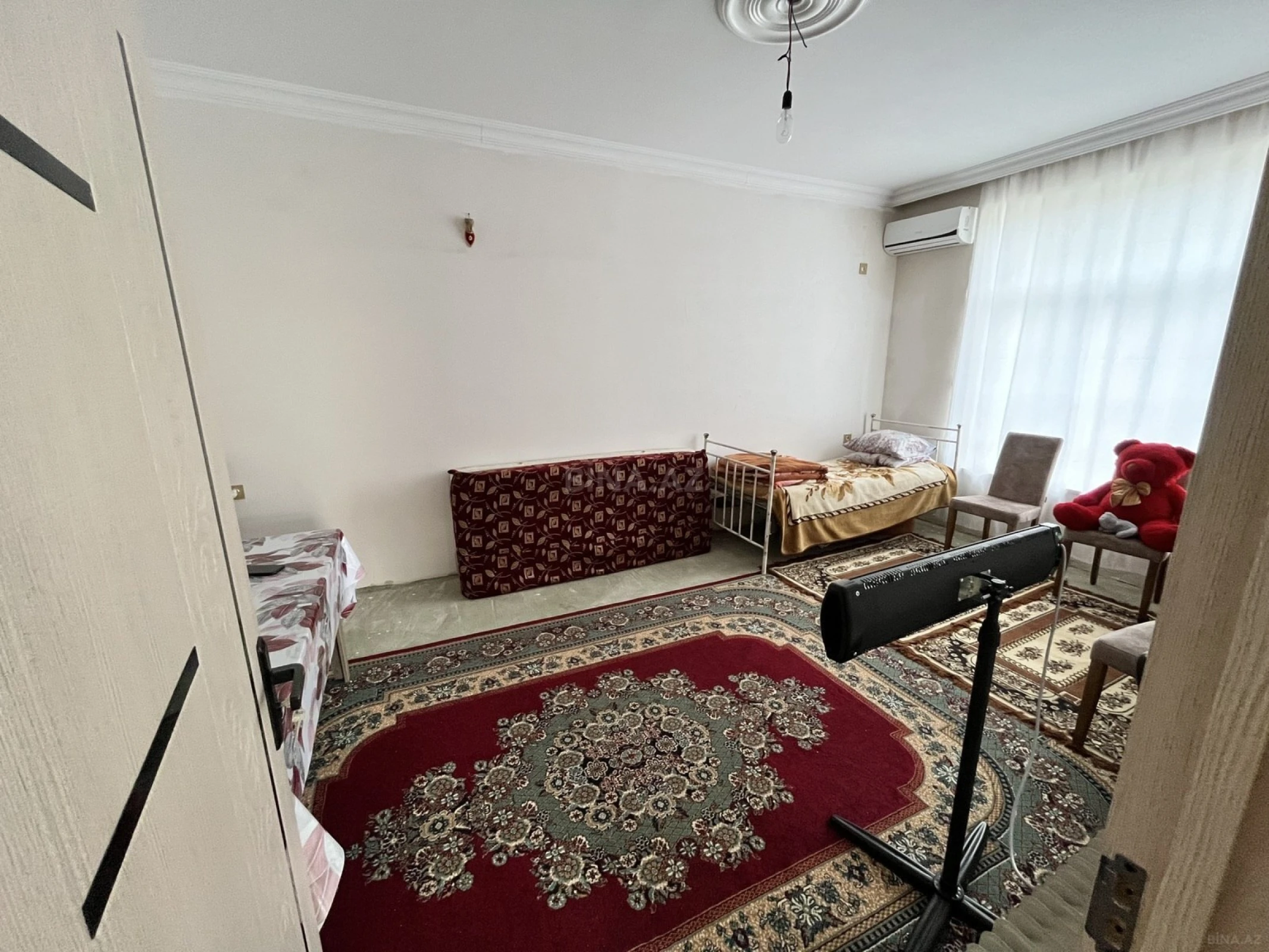 Satılır 6 otaqlı həyət evi 150 m²