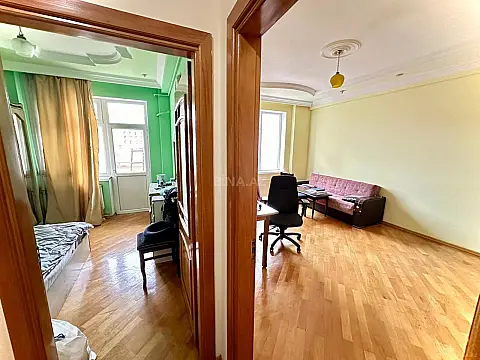 Satılır 2 otaqlı mənzil 55 m²